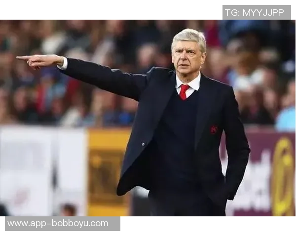 小法回忆弗格森爵士的传奇地位同时呼唤温格的伟大贡献