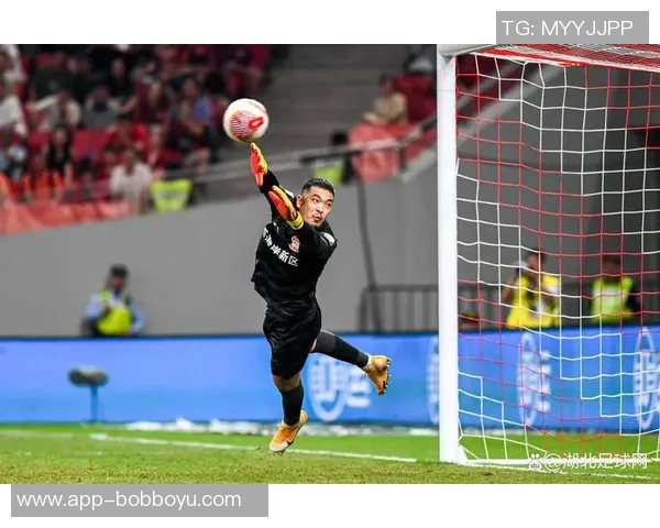 35岁辽宁铁人门将石笑天自由身加盟中甲佛山南狮正式宣布